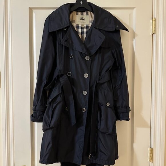 Burberry jacket - Picture 1 of 16